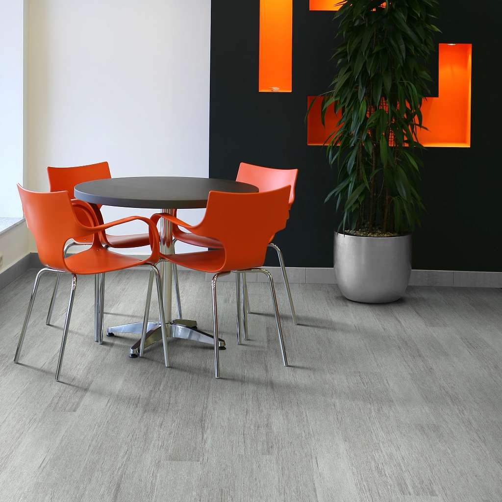 Shaw Symbiotic 20 5M303-00559 Everest 5.96" X 48" Vinyl Plank (41.72 SF/Box)