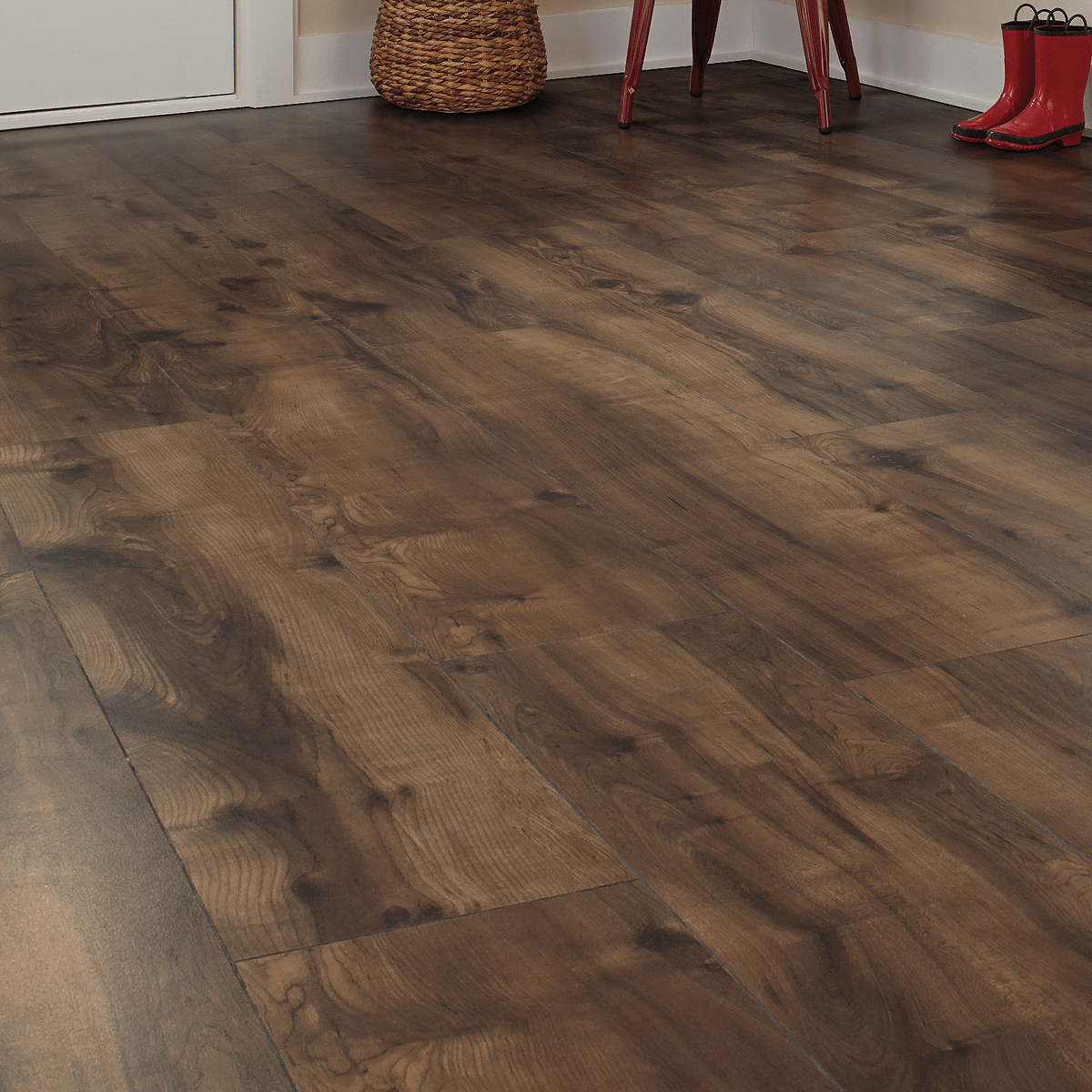 Mohawk Chocolate Glazed Map Laminate CDL73-06 RevWood Chalet Vista 7.5" x 47" (17.18 SF/Box) — room view