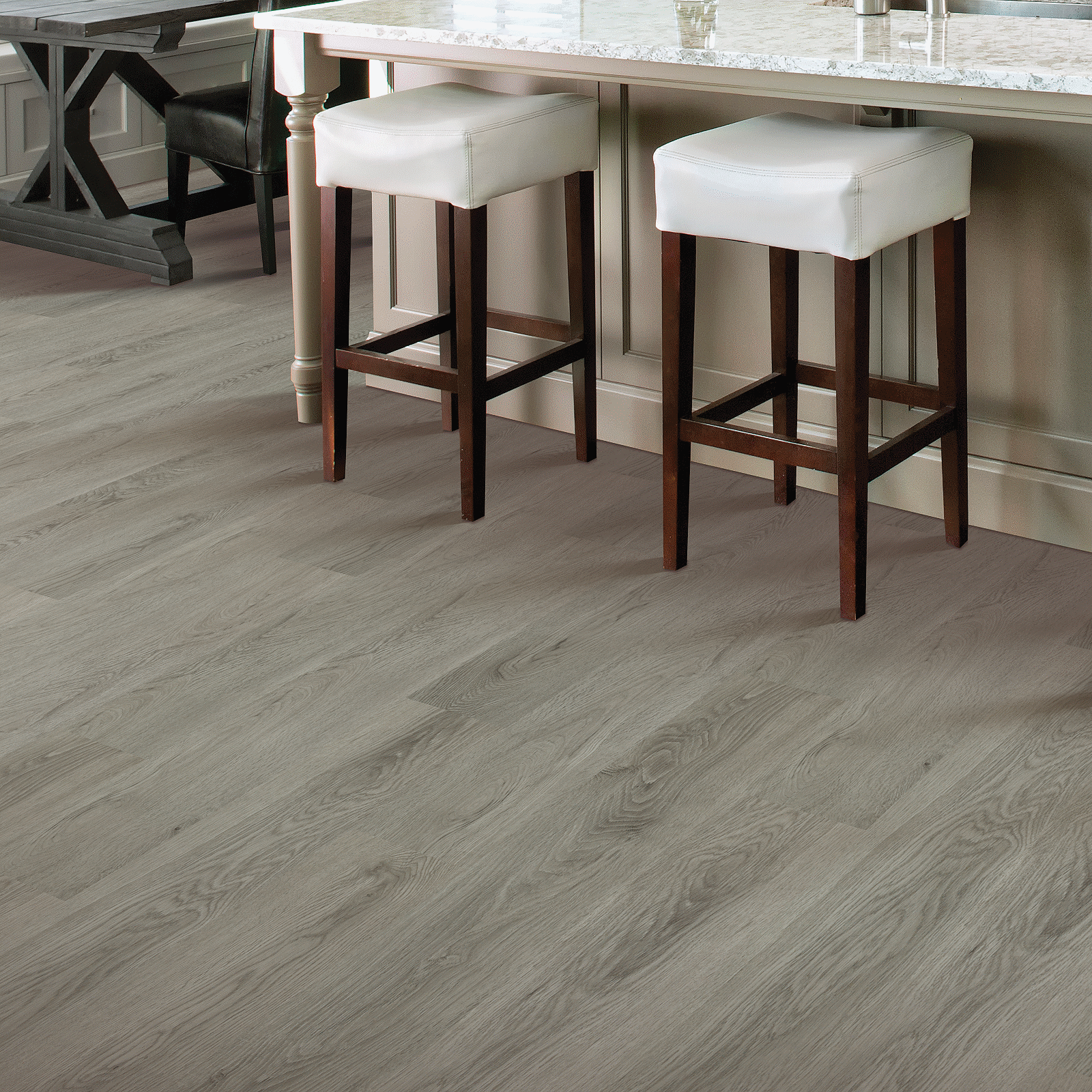Mohawk Desert Twilight Vinyl Plank DRS21-930 SolidTech Essentials Discovery Ridge 6" x 48" (32.15 SF/Box)