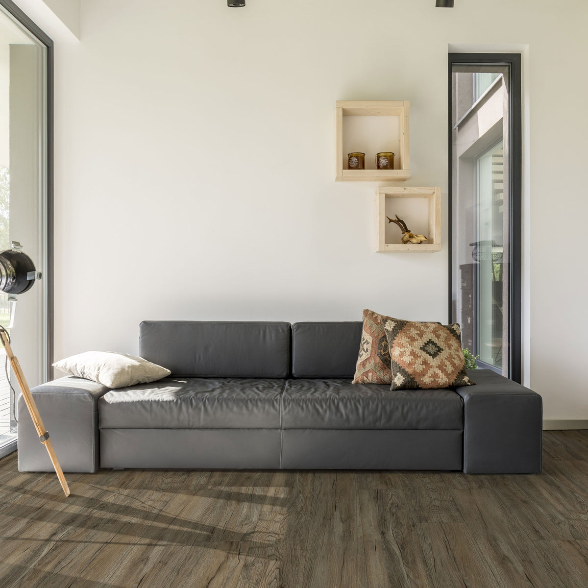 Luxway Maple Laurel 7.25" x 48" Loose Lay LVT (19.38 SF/Box) — room view