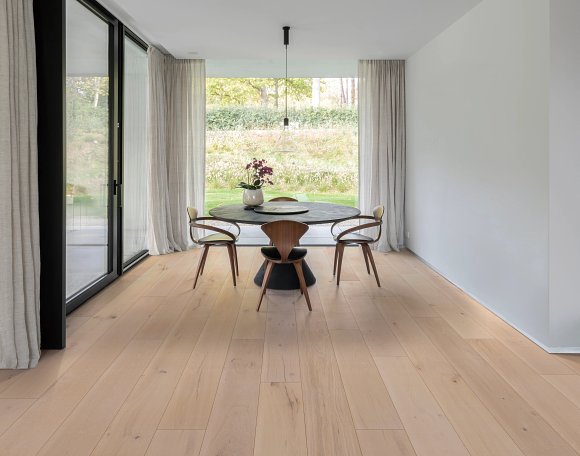 Anderson Tuftex Chateau Oak AA847-11093 Balustrade 8.66" x Varying Length Engineered Hardwood