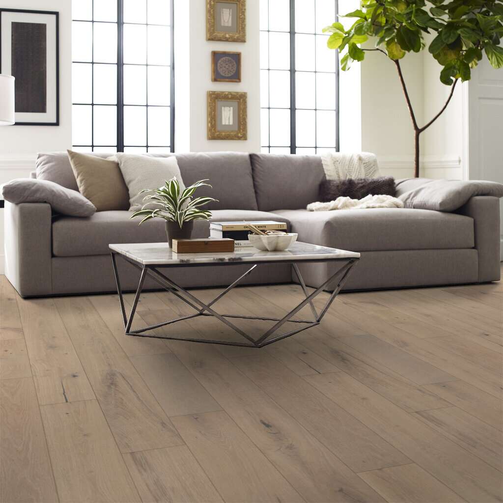 Shaw Castlewood Oak SW485-01070 Renaissance 7.48" x Random Lengths up to 74.8" Engineered Brushed White Oak Hardwood Flooring (31.09 SF/Box)