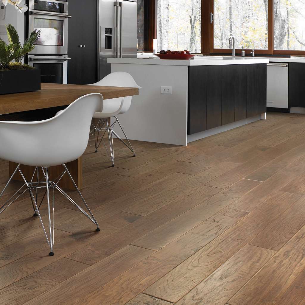 Shaw Sequoia Hickory Mixed Width SW546-02000 Pacific Crest 14.63" x Random Lengths up to 58.56" Engineered Scraped Hickory Hardwood Flooring (34.96 SF/Box)