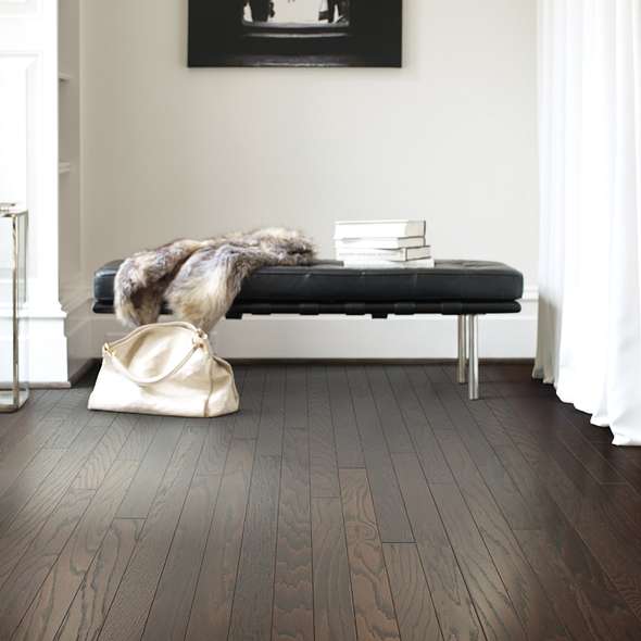 Shaw Albright Oak 3.25 Chocolate SW581-07011 3.25" x Random Lengths up to 58.5" (23.76 SF/Box)