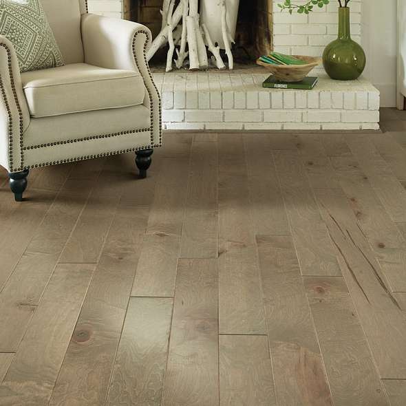 Shaw Ocala SW590-00529 Oceanside 5" x Random Lengths up to 58.5" Engineered Smooth Maple Hardwood Flooring (23.66 SF/Box)