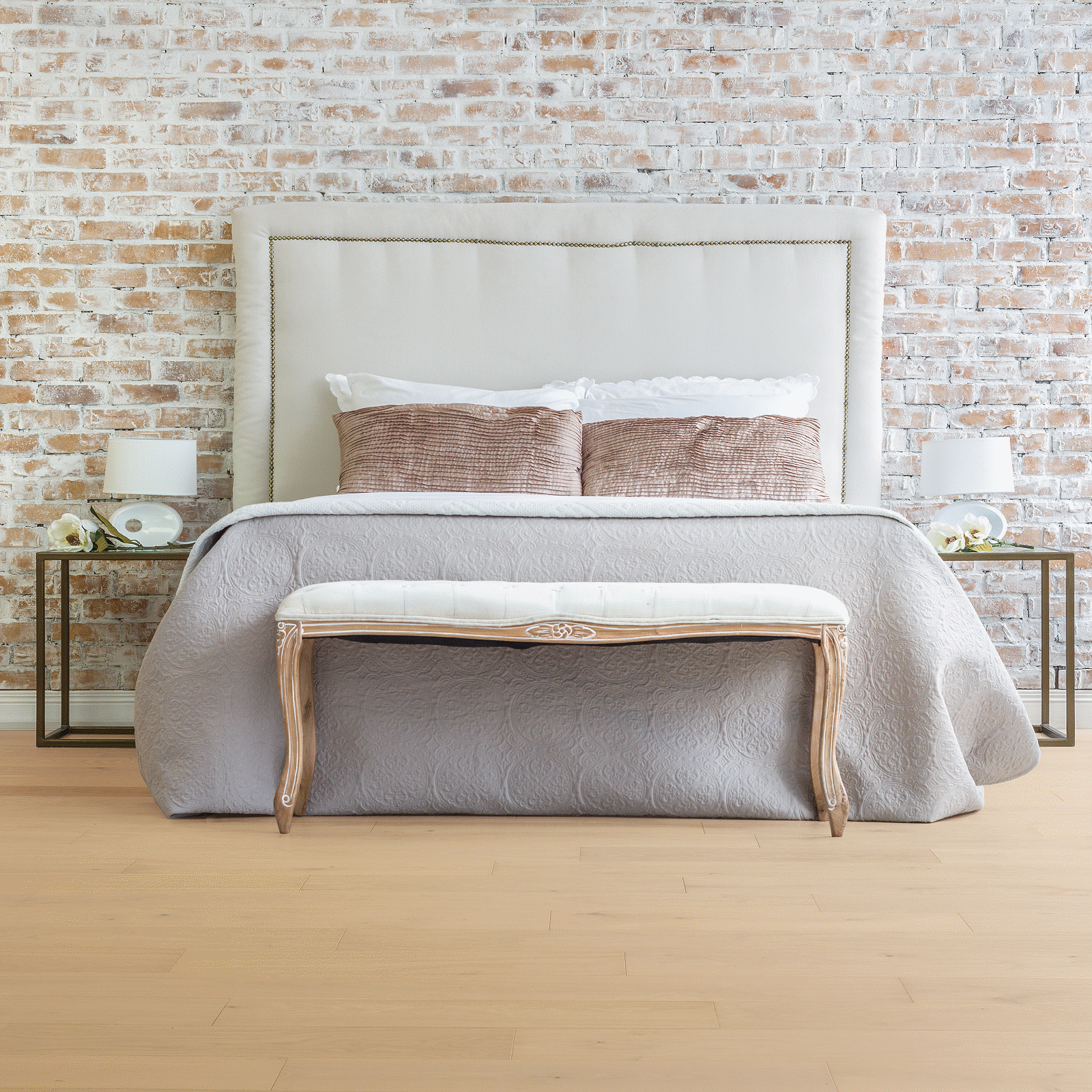 Mohawk Sand Pearl Oak Engineered Hardwood WEK05-29 TecWood Select Harbor Estates 7.5" x 86.7" (27.41 SF/Box)