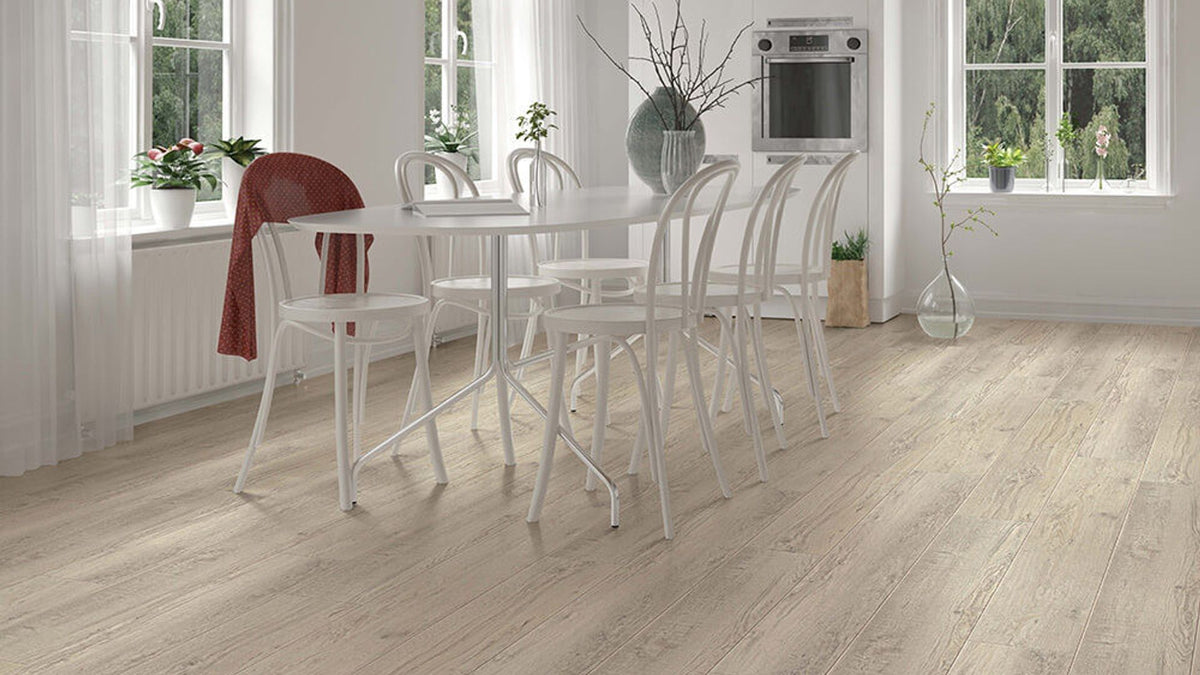 COREtec Hayes Oak WPC Vinyl Plank Flooring VV035-00912 LVP Originals Enhanced 9" x 72" (26.95 SF/Box) — room view