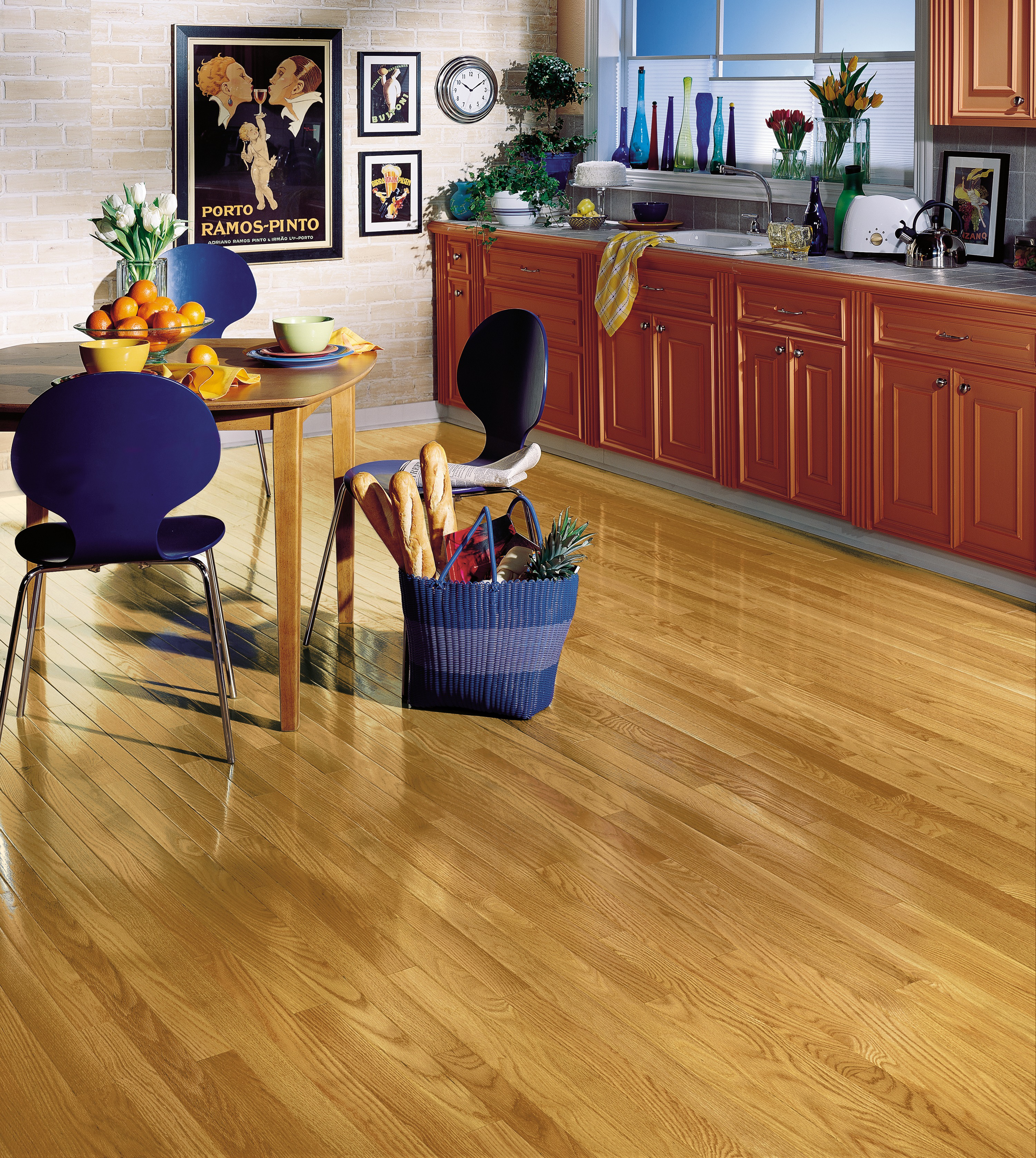 Bruce Solid Hardwood Flooring Oak Dundee Seashell 2 1/4" CB230