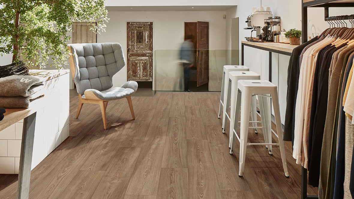 Dressing Room with Warm Chestnut Eternal Wood Flooring