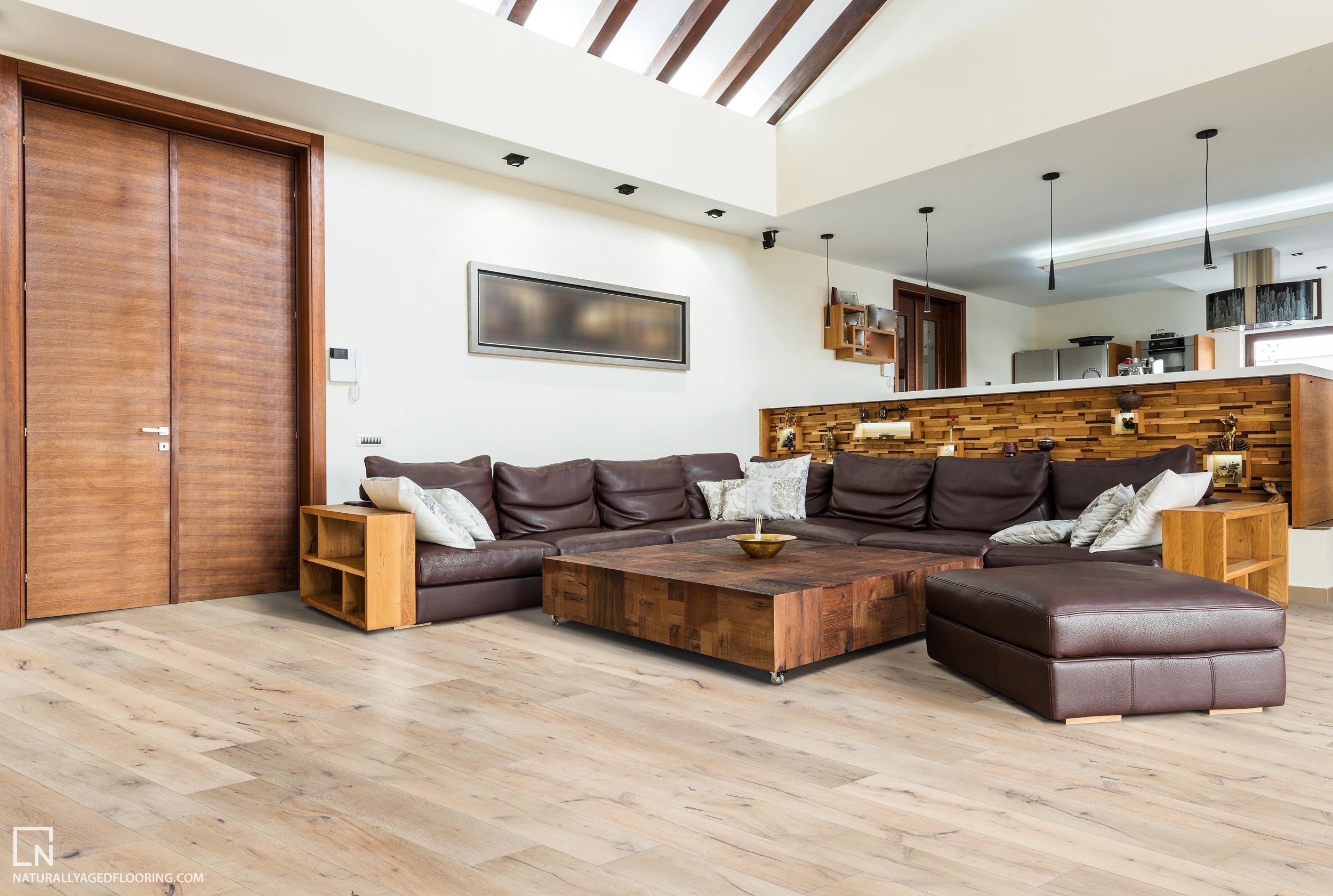 Naturally Aged Flooring Medallion Collection