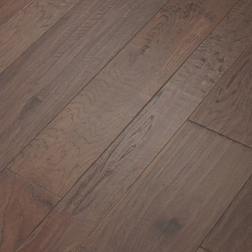 Shaw Pebble Hill Mixed Width SW742-07072 Shearling 10" x Random Lengths up to 58.56" Hardwood (34.96 SF/Box)