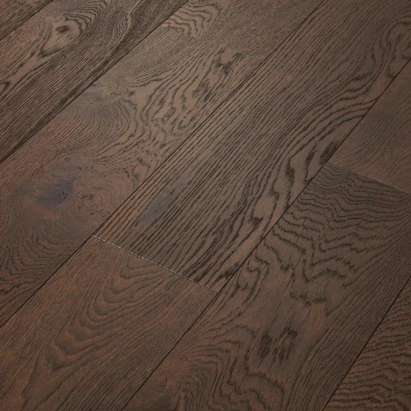 Shaw Castlewood Oak SW485-00533 Arrow 7.48" x Random Lengths up to 74.8" Engineered Wire Brushed White Oak Hardwood Flooring (31.09 SF/Box)