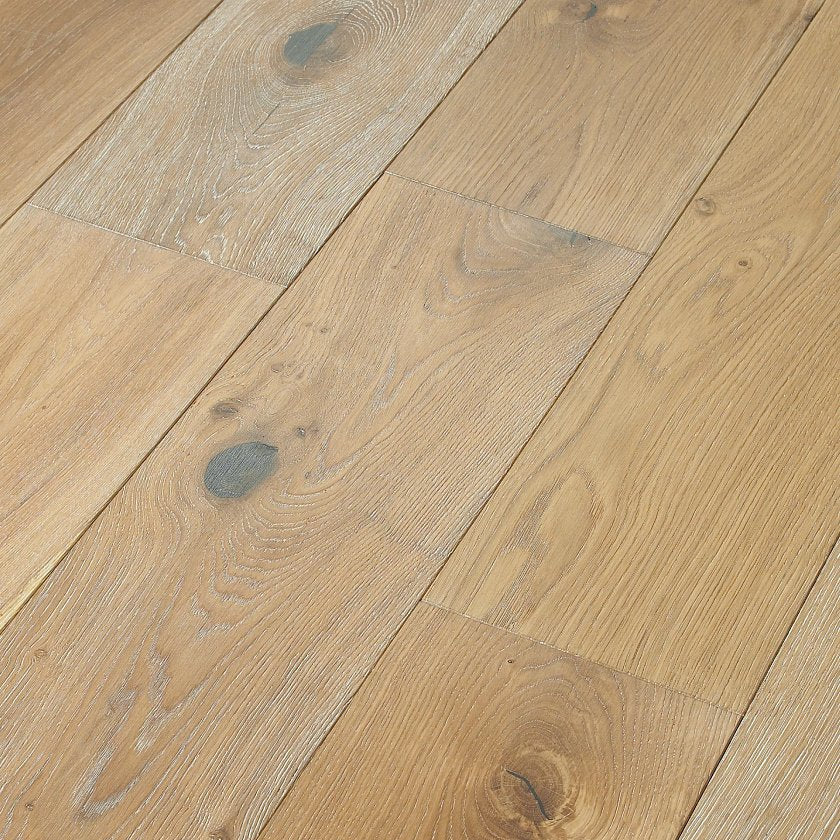Shaw Castlewood Oak SW485-01010 Chatelaine 7.48" x Random Lengths up to 74.8" Engineered Wire Brushed White Oak Hardwood Flooring (31.09 SF/Box)