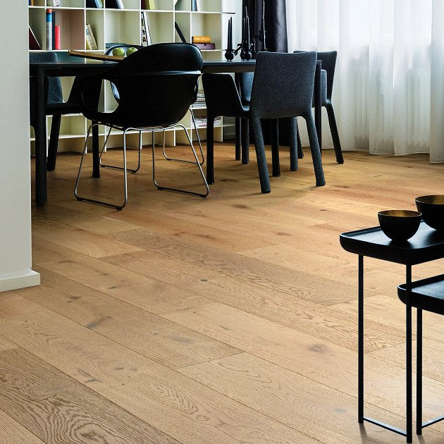 Shaw Expressions Fresco engineered hardwood flooring brings room view of wood tone to this polished living room room view.