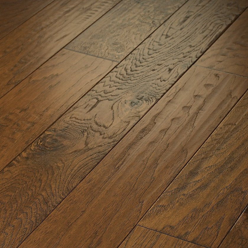 Shaw Sequoia Hickory 5 SW539-00879 Woodlake 5" x Random Lengths up to 58.5" Engineered Scraped Hickory Hardwood Flooring (23.66 SF/Box)