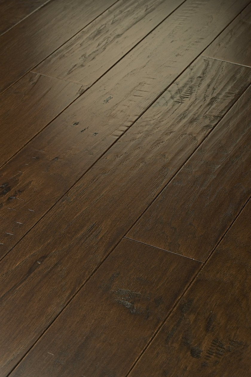 Shaw Pebble Hill Hickory 5 Weathered Saddle SW219-00941 5" x Random Lengths up to 58.56" (23.66 SF/Box)