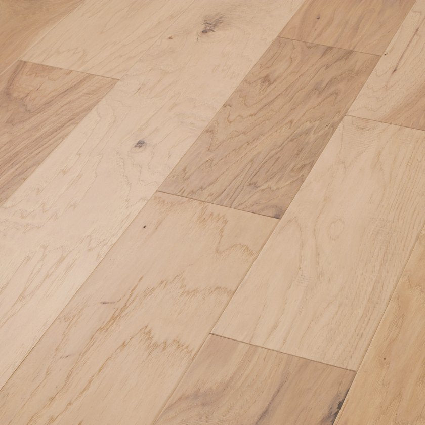 Shaw Pebble Hill 6 3/8 SW741-01086 Linen 6.38" x Random Lengths up to 58.56" Hardwood (30.48 SF/Box)
