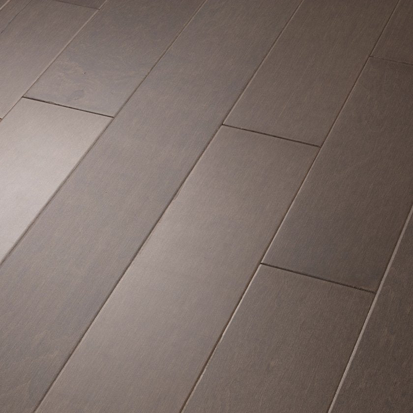 Shaw Eclectic Maple SW697-07040 Antebellum 4.94" x Random Lengths up to 58.56" Hardwood (19.72 SF/Box)