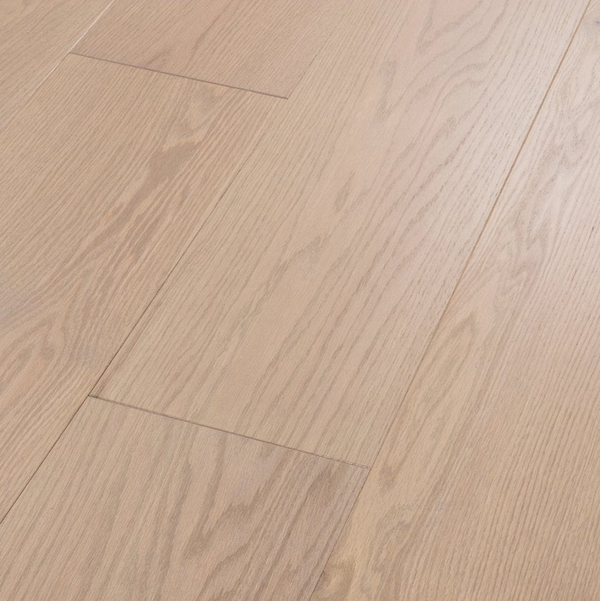 Shaw Landmark Sliced Oak SW747-01122 Gateway 9.25" x Random Lengths up to 82.5" Hardwood (31.16 SF/Box)