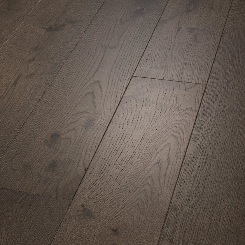 Shaw Reflections White Oak SW661-07029 Terrain 7" x Random Lengths up to 82.5" Engineered Wire Brushed White Oak Hardwood Flooring (23.58 SF/Box)