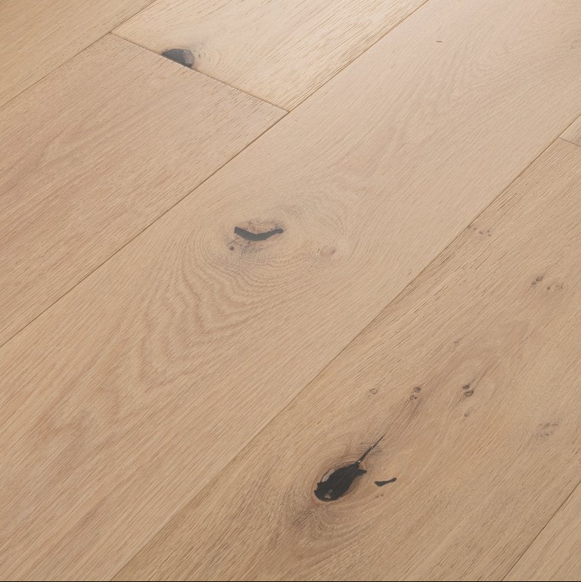 Shaw Castlewood Oak SW485-01111 Nobility 7.48" x Random Lengths up to 74.8" Engineered Wire Brushed White Oak Hardwood Flooring (31.09 SF/Box)