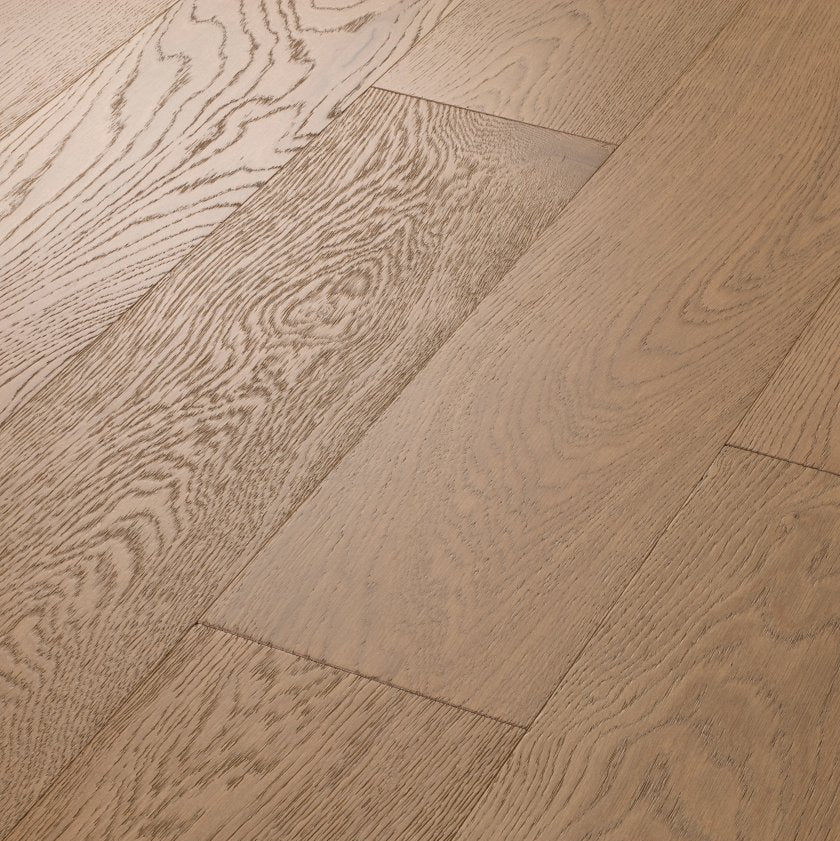 Shaw Castlewood Oak SW485-07100 Estate 7.48" x Random Lengths up to 74.8" Engineered Wire Brushed White Oak Hardwood Flooring (31.09 SF/Box)