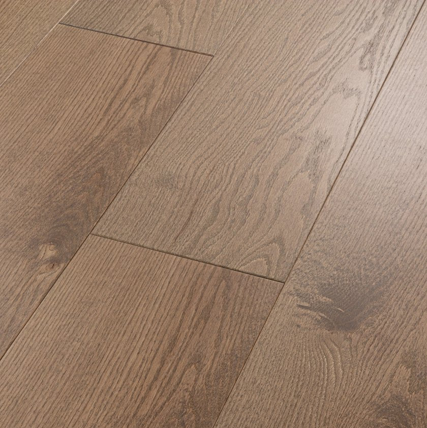 Shaw Landmark Sliced Oak SW747-05099 Great Basin 9.25" x Random Lengths up to 82.5" Hardwood (31.16 SF/Box)
