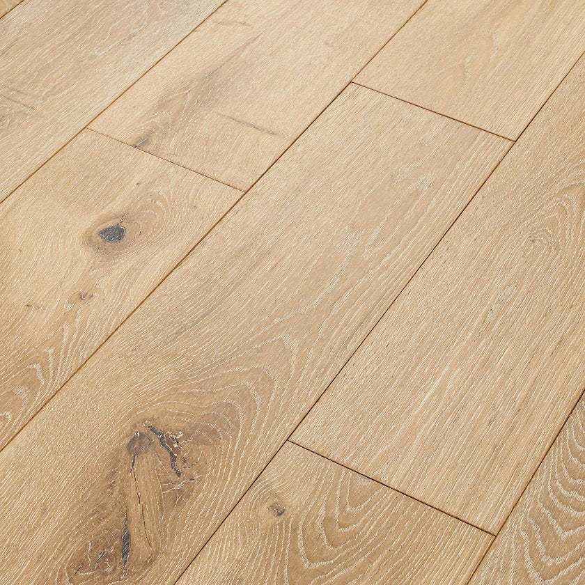 Shaw Castlewood Oak SW485-00146 Tapestry 7.48" x Random Lengths up to 74.8" Engineered Wire Brushed White Oak Hardwood Flooring (31.09 SF/Box)