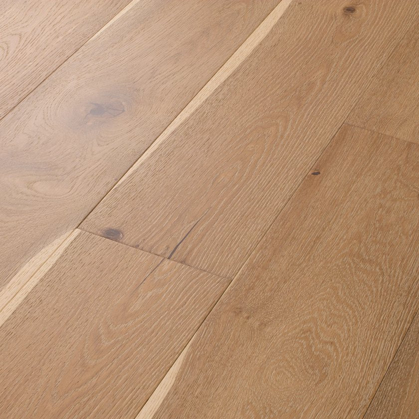 Shaw Expressions SW707-02053 Watercolor 7.50" x Random Lengths up to 74.8" Engineered Brushed White Oak Hardwood Flooring (23.31 SF/Box)