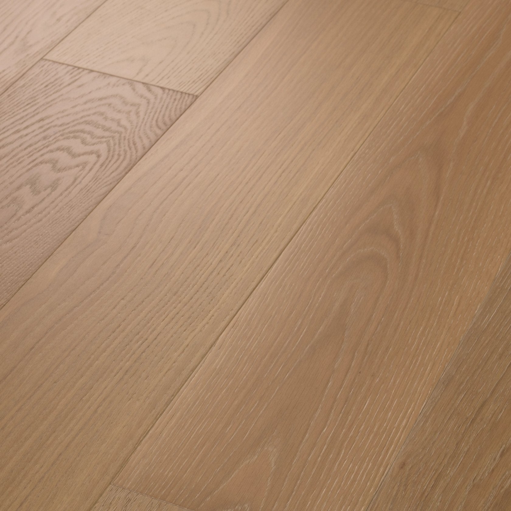 Anderson Tuftex Carpentry Oak Engineered Hardwood AA854-11110 Amber Glow