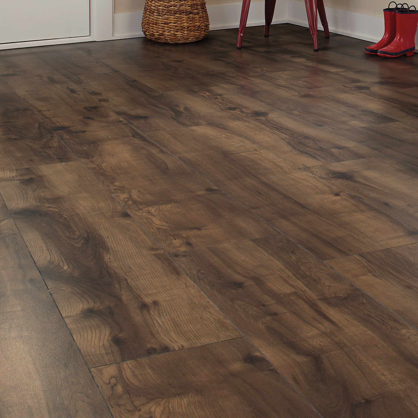 Mohawk RevWood Chalet Vista CDL73-06 Chocolate Glazed Map Laminate 47" Plank (17.18 SF/Box)