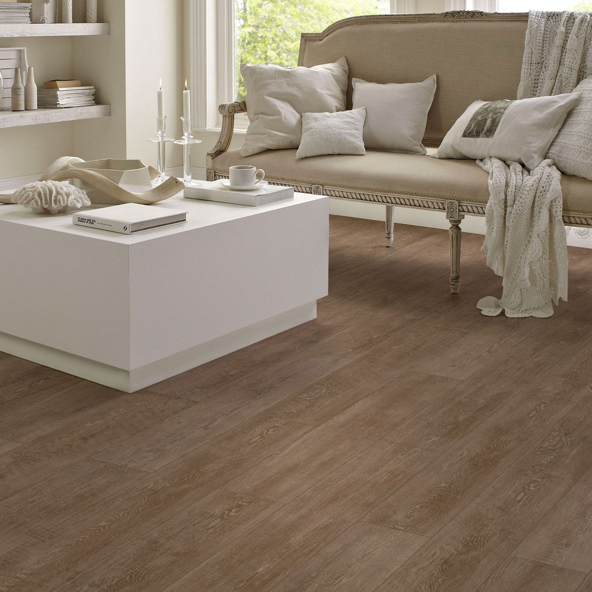 Luxway Echo Laurel 7.25" x 48" Loose Lay LVT (19.38 SF/Box) — room view