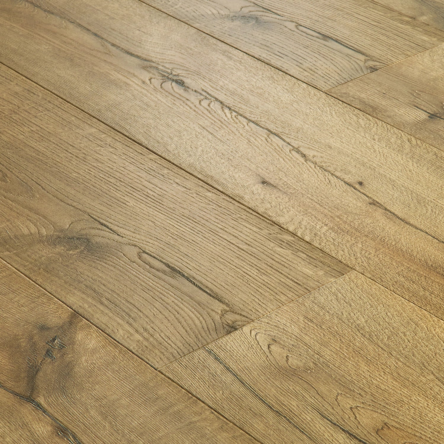 Mohawk Cavalry Oak Laminate CDL91-02 RevWood Plus Castlebriar 9.44" x 80.5" (26.48 SF/Box)