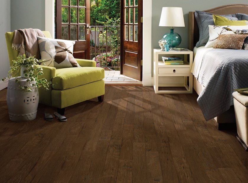 Shaw Pebble Hill Hickory 5 Weathered Saddle SW219-00941 5" x Random Lengths up to 58.56" (23.66 SF/Box)