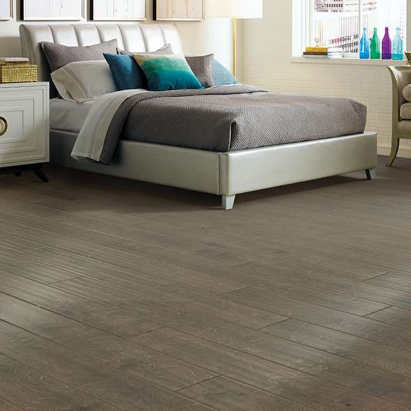 Shaw Biscayne Bay SW520-05034 Windsurf 5" x Random Lengths up to 47.24" Engineered Scraped Birch Hardwood Flooring (29.53 Sf/Box)