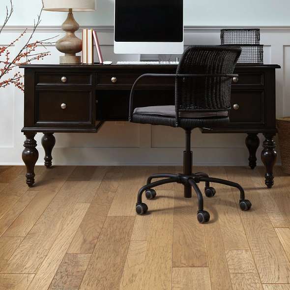 Shaw Sequoia Hickory Mixed Width SW546-02002 Bravo 14.63" x Random Lengths up to 58.56" Engineered Scraped Hickory Hardwood Flooring (34.96 SF/Box)