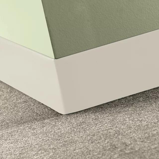 Tarkett / Johnsonite Tightlock Carpet Wall Base #01 Snow White 4 1/2" x 4' Pieces by 1/8" Straight (Toeless)