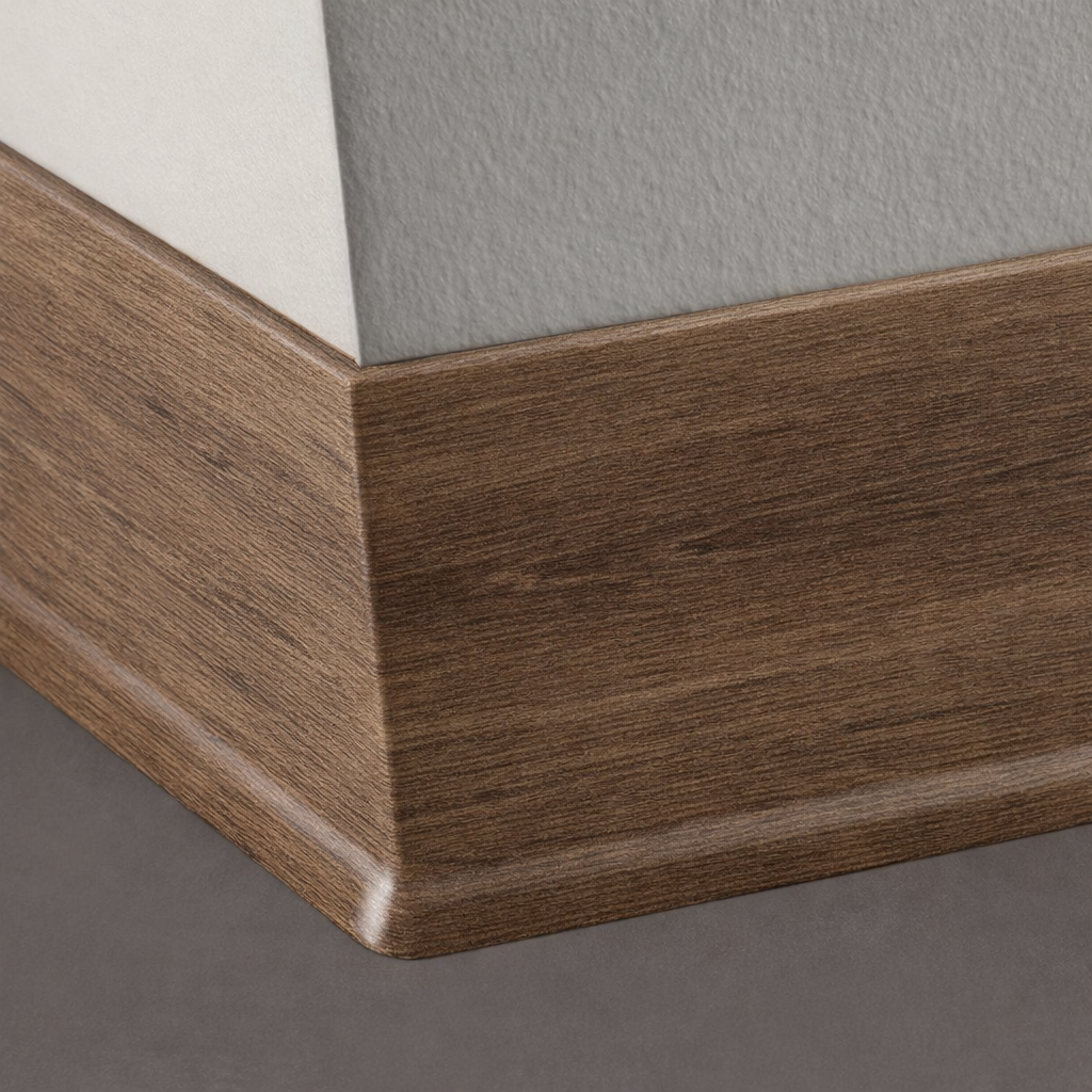 Tarkett / Johnsonite Masquerade Traditional Wall Base ME4 Seasoned Oak Falcon 4" x 4' Pieces by 1/8" Cove (with Toe)