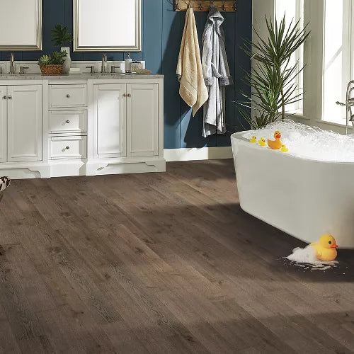Mohawk UltraWood Select Gingham Oaks WED15-02 Crescent Oak Engineered Hardwood 7" X 48" (24.54 SF/Box)