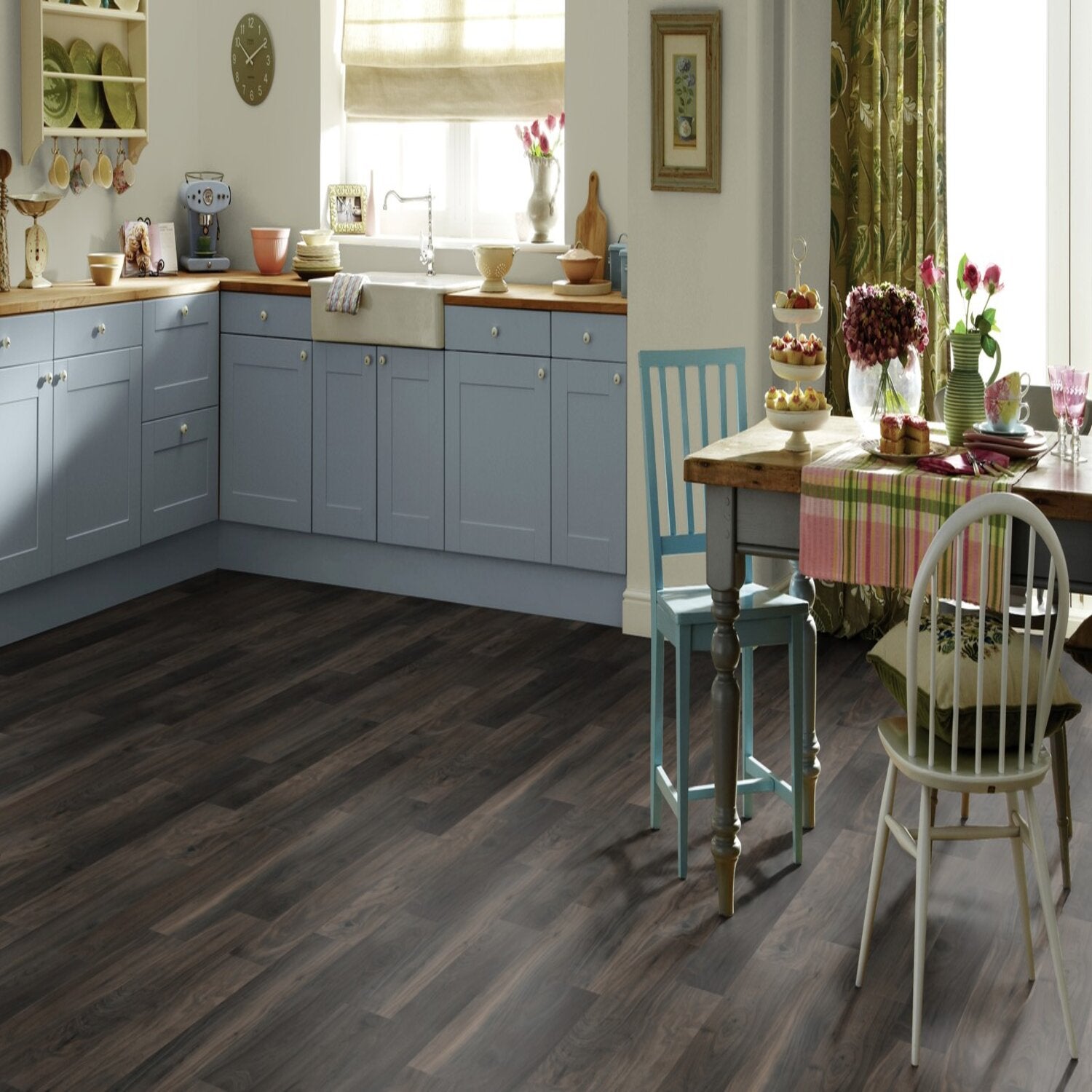 ANNIE BLAUWPOT TENCATE（アン　ブラウポット　テン　カーテ） Karndean Opus Vinyl Plank Flooring - Tenebra Walnut 6