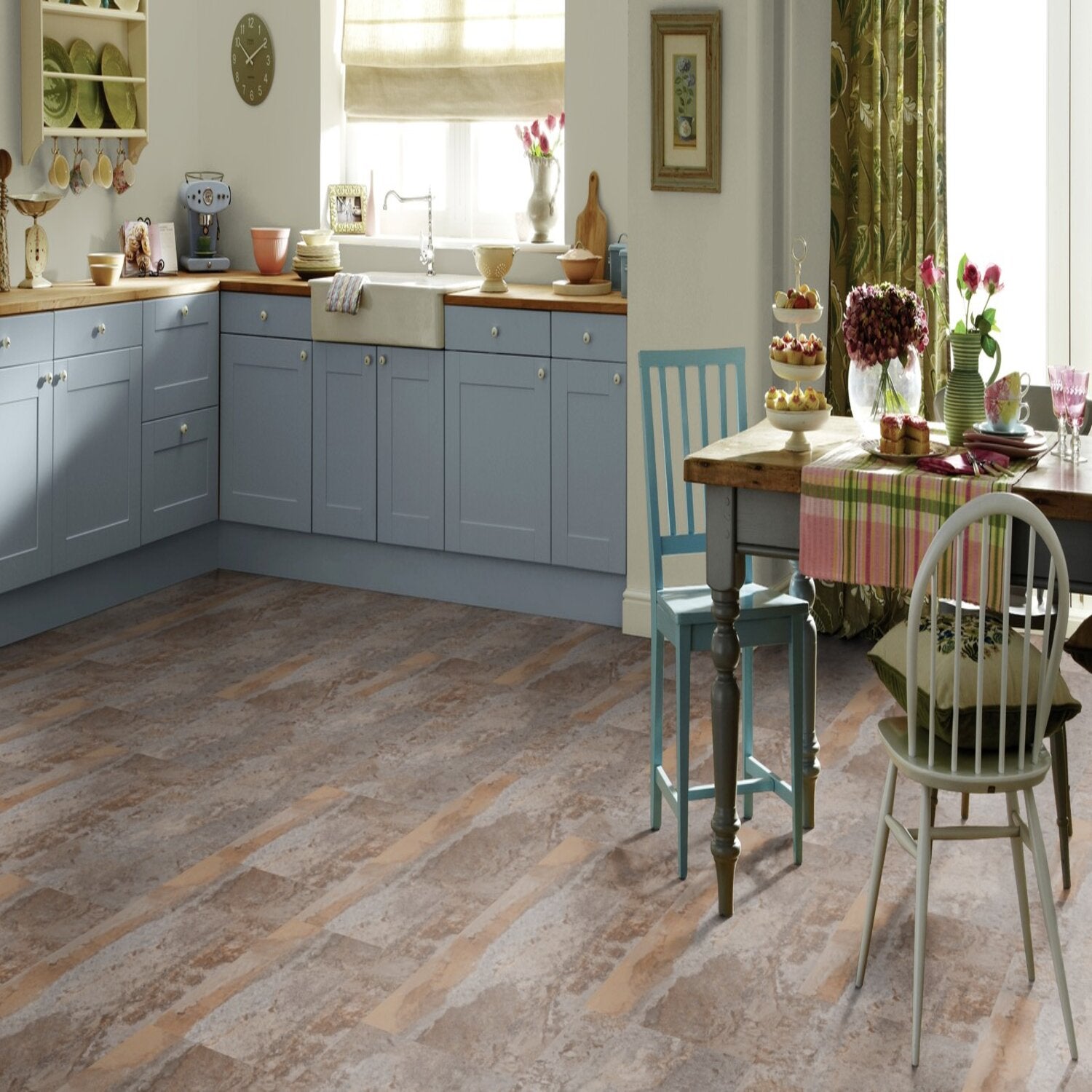 Karndean Loose Lay LLT206 Georgia 20" x 24" (32.83 SF/Box)