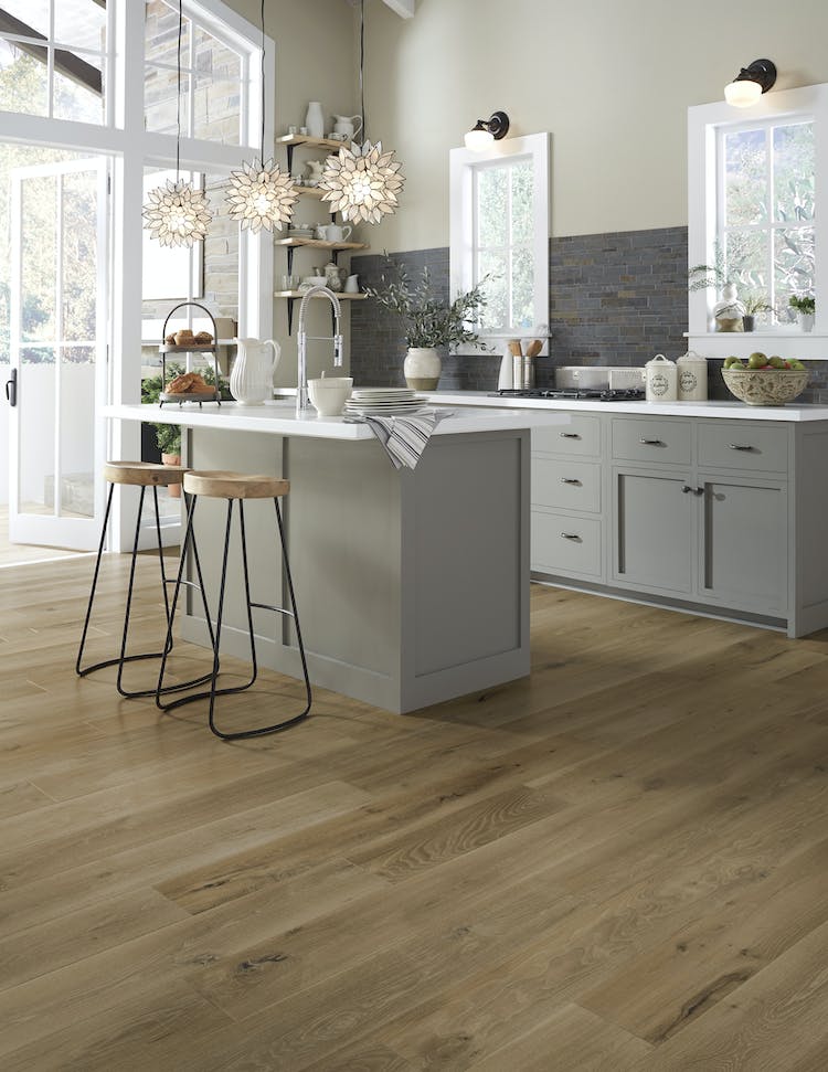 Mannington Hand Crafted Normandy Oak MSN07BIS1-347514 Bistro 7” Wide With Varying Lengths Up to 84” (24.50 SF/Box)