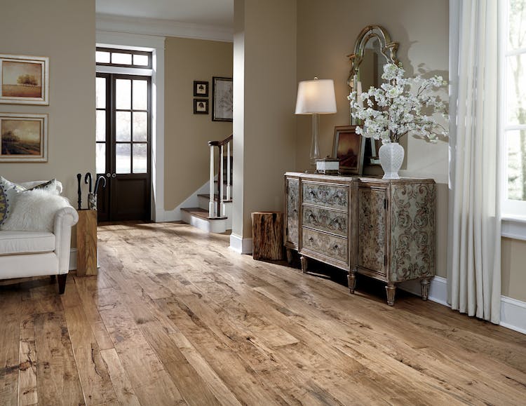 Mannington Hand Crafted Pacaya Mesquite PMQ07LAV1-276054 Lava 3", 5", 7" Wide With Varying Lengths Up to 84” (35 SF/Box)