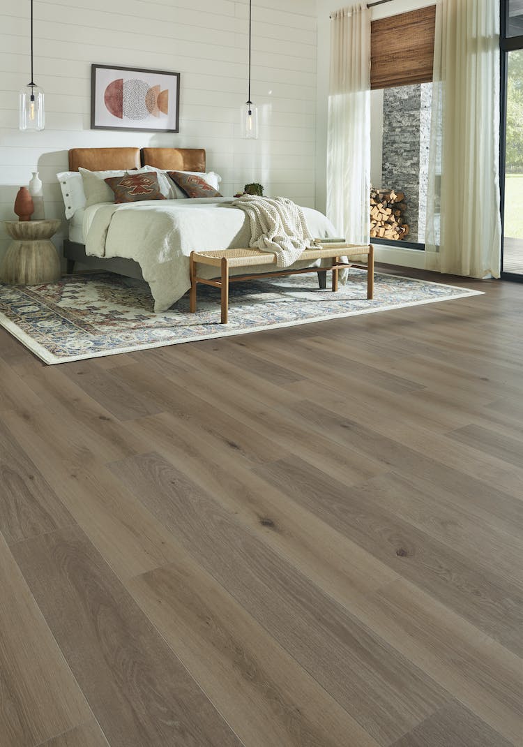 Mannington Restoration Collection® Haven 28611-553374 Toast 7 9/16" x 47 1/2" (17.5 SF/Box)