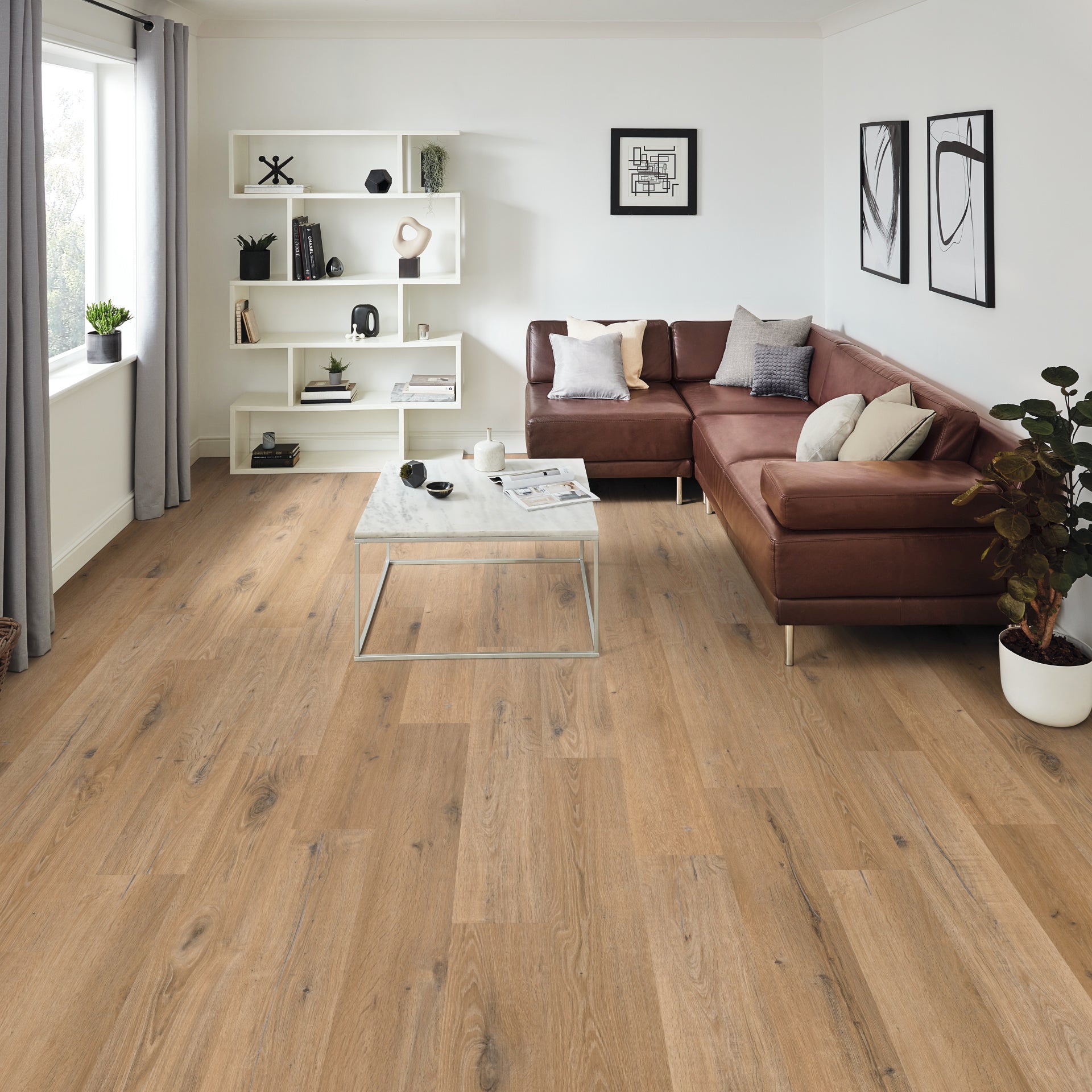 Karndean Knight Tile Glue Down Natural Character Oak 6
