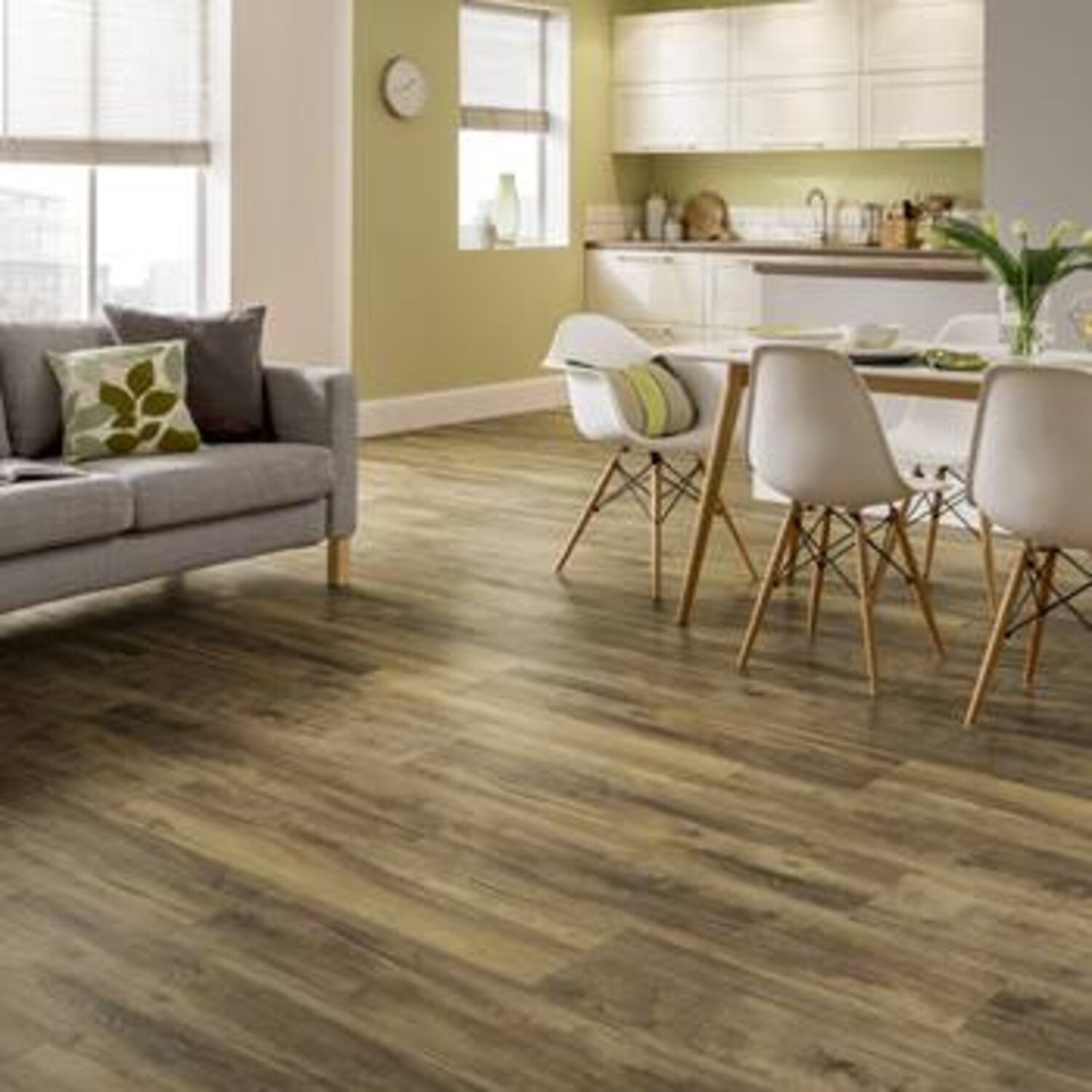 Karndean Loose Lay LLP109 Stamford 10" x 41" (33.91 SF/Box)