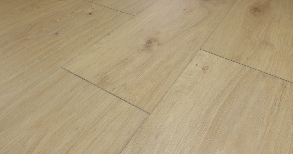 Occasional Beige vinyl flooring from Shaw Fresh Take in a 360 product video, with warm beige tones, wood-grain curves, scattered knots and visible plank joints.