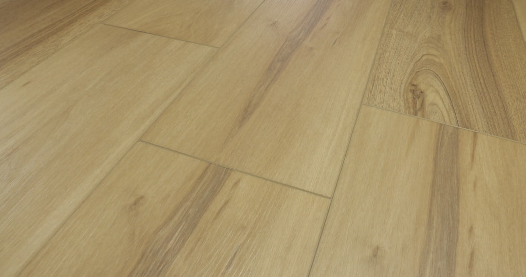 Shaw Fresh Take Chaise Tan 360 product video showing golden tan vinyl planks with darker grain streaks, elongated knot patterns and staggered end joints.