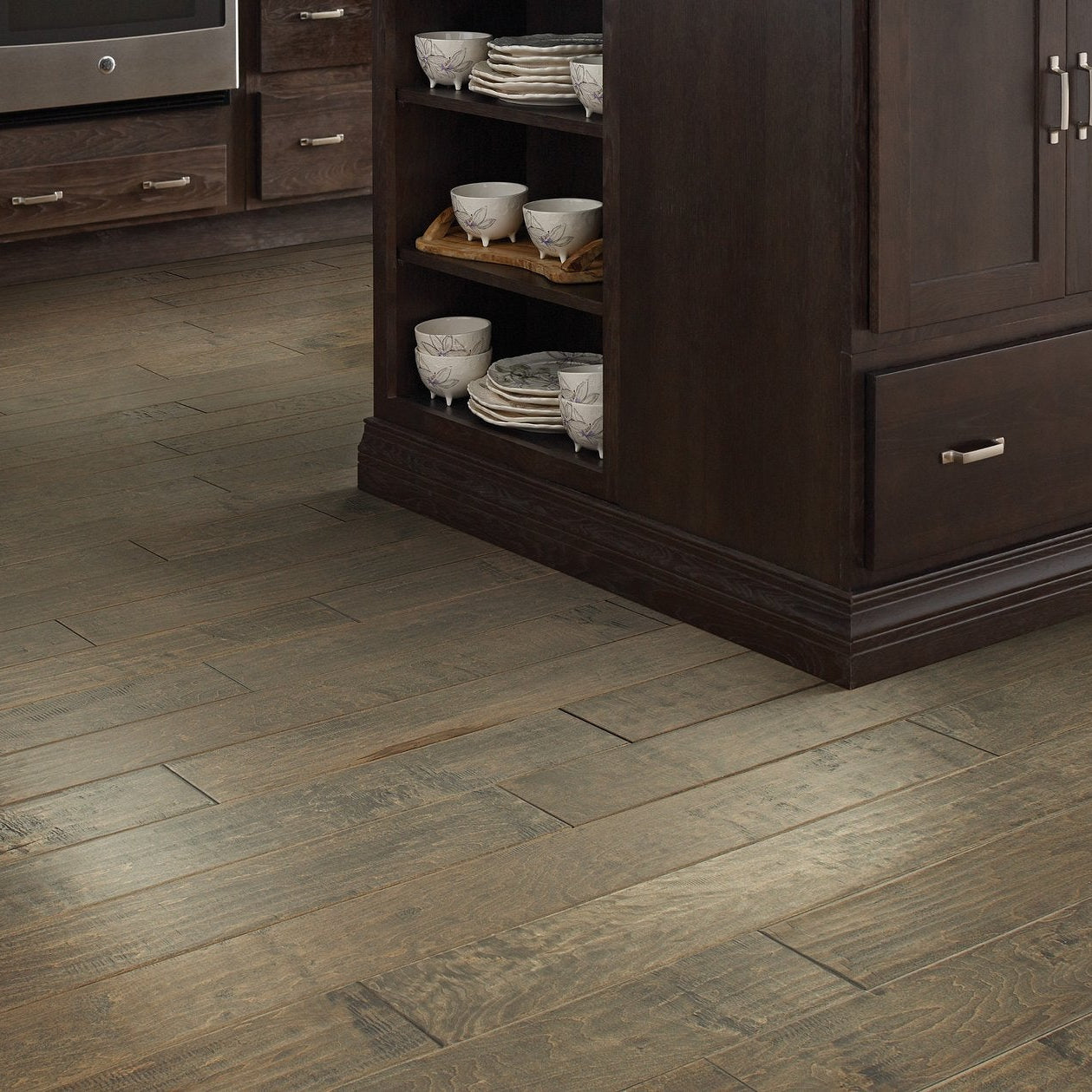 Shaw Yukon Maple 6 3/8 SW548-05002 Timberwolf 6.38" x Random Lengths up to 58.5" Engineered Scraped Maple Hardwood Flooring (30.48 SF/Box)