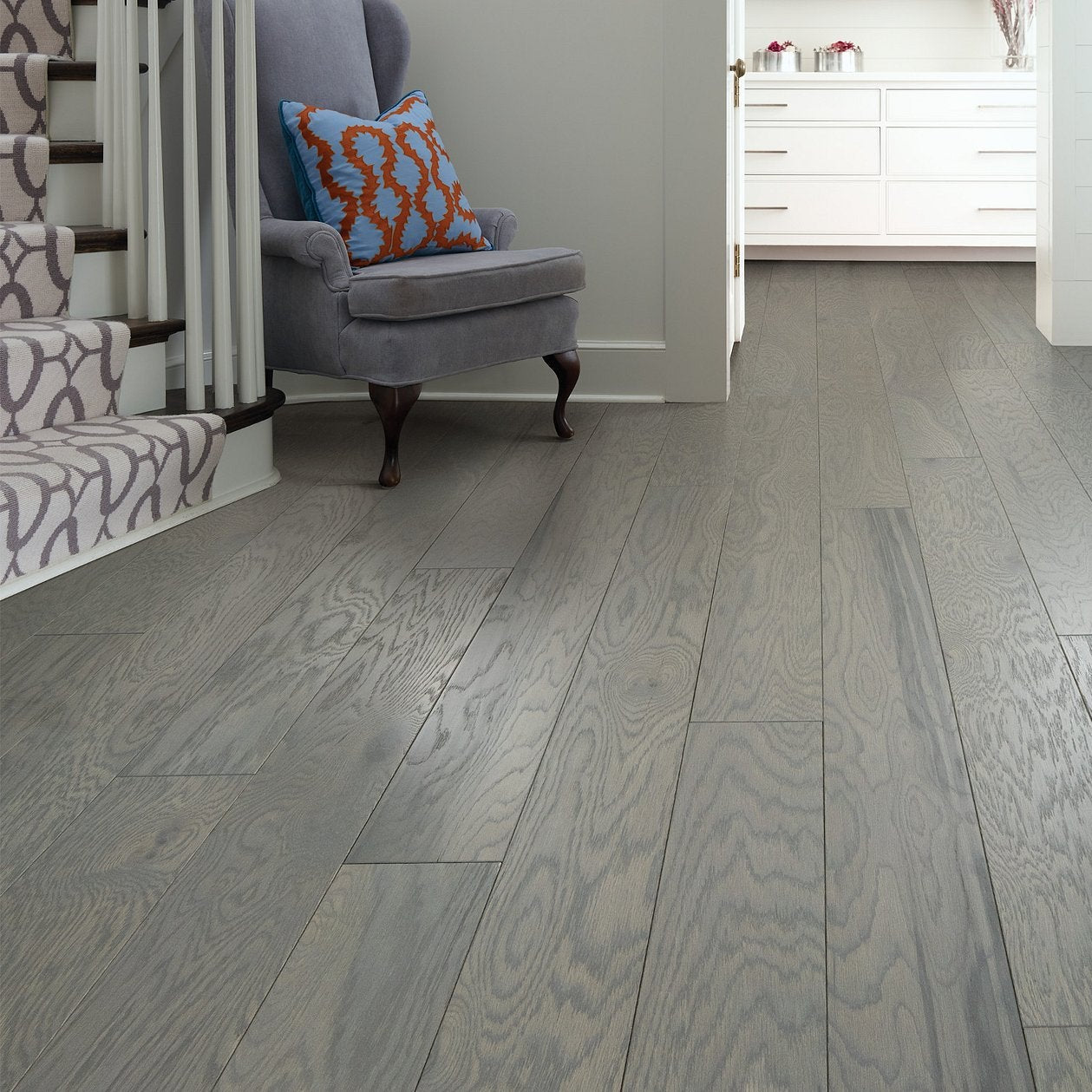 Shaw Villa SW705-05078 Pebble 6.38" x Random Lengths up to 58.56" Smooth White Oak Hardwood Flooring (30.48 SF/Box)